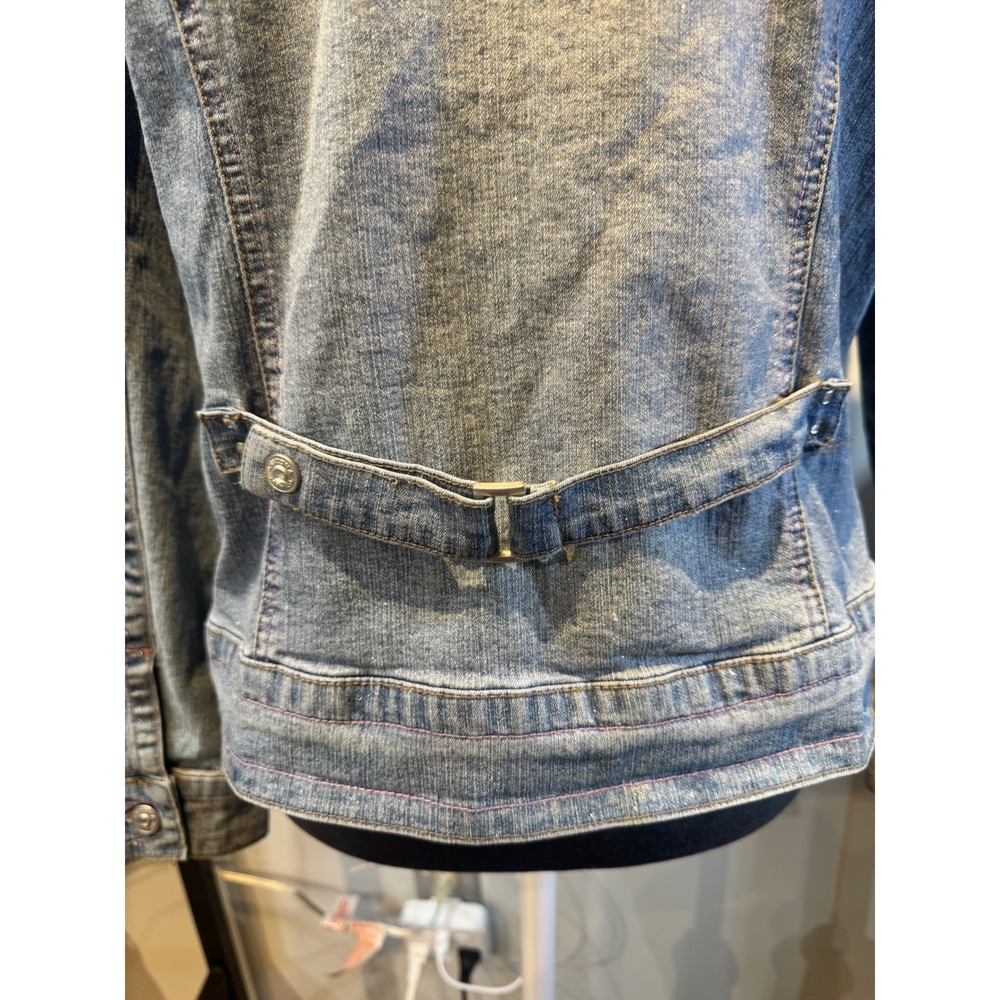 Arizona Jean Co Blue Denim Jacket Pink Contrast Stitching Cinch Back Rhinestone - Picture 8 of 9